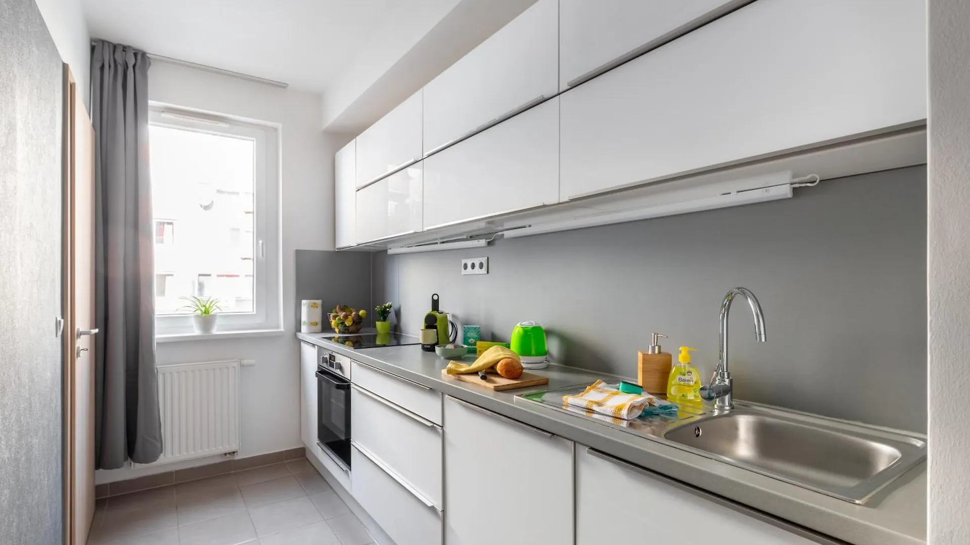 Bubbly Calm By Stn Appartement Boedapest Hongarije